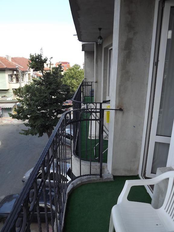 Guest House Stenli Primorsko Rum bild